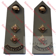 Load image into Gallery viewer, Army Lieutenant Gold Shoulder Board Insignia
