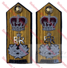 Load image into Gallery viewer, R.A.N. Admiral of the Fleet Shoulder Board - Solomon Brothers Apparel
